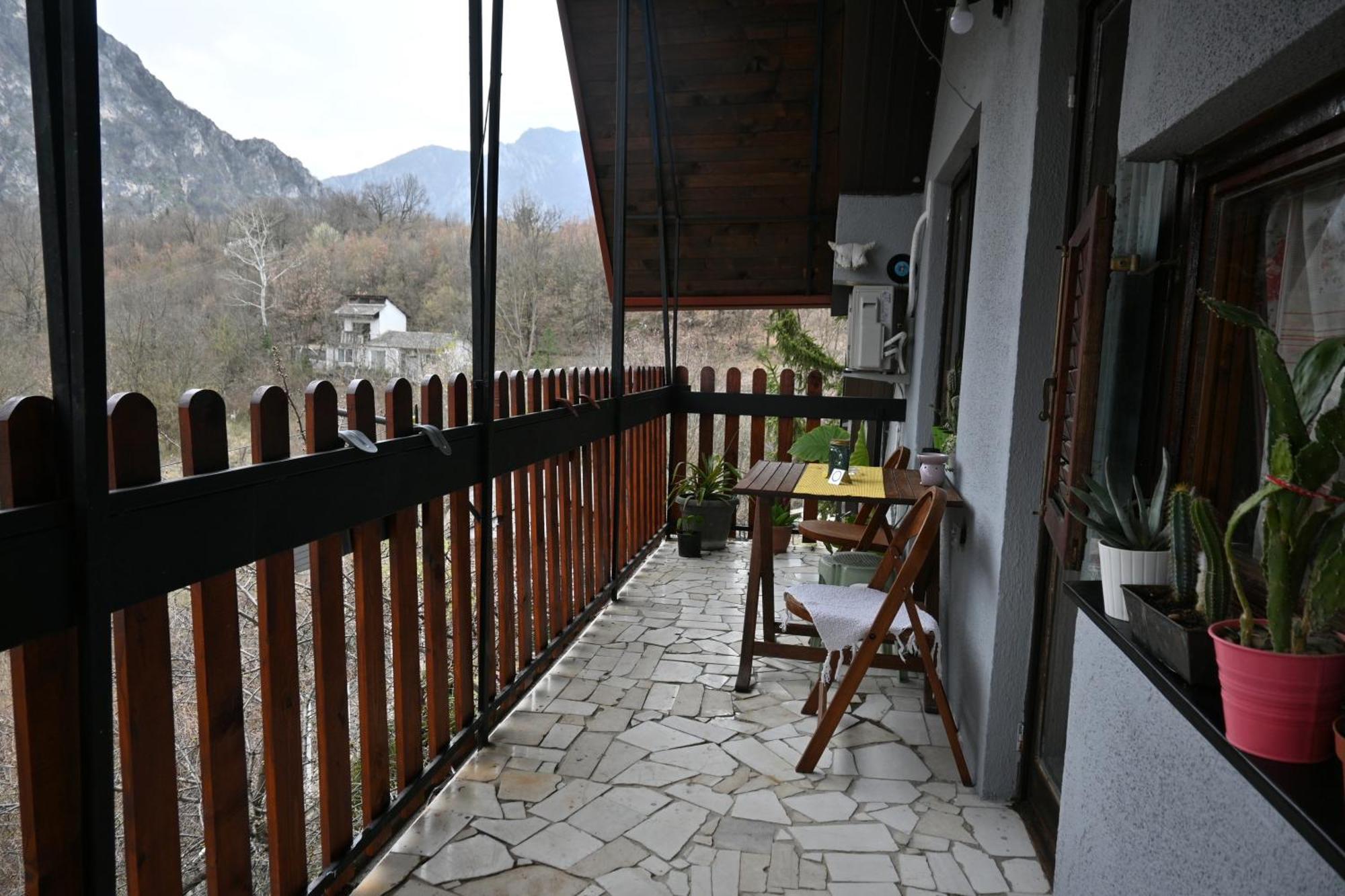 Canyon Matka Nature Apartments With A Terrace Skopje Bagian luar foto